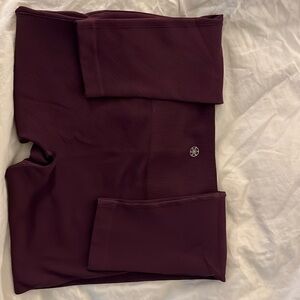 Gaiam active leggings/yoga pants eggplant purple knit texture